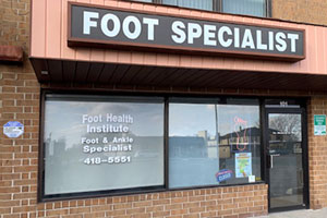 Foot doctor, Podiatrist in Lansing, IL 60438